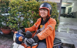 Chàng shipper 'bắn' tiếng Pháp với Marc Levy được đi học lại; 166 học sinh nhập viện ở Nha Trang đã ăn gì?