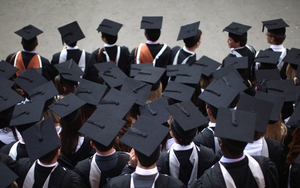 'Tốt nghiệp từ một trường danh tiếng, tại sao tiền lương của tôi không quá 30 triệu đồng/tháng?'