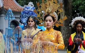 Thí sinh Hoa hậu Du lịch thế giới 2022 trải nghiệm văn hóa, di sản tại Phú Thọ