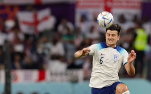 Maguire tỏa sáng, được ví như Maldini thời đỉnh cao