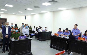 Cựu Thứ trưởng Bộ Y tế Cao Minh Quang bị tuyên phạt 30 tháng tù treo