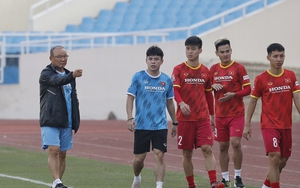 Bóng đá Việt Nam tối ngày 28/11: Tuyển Việt Nam tập làm quen SVĐ Mỹ Đình