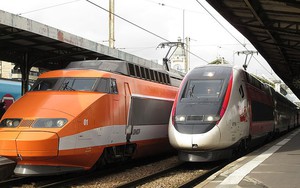 Pháp sẽ phát triển mạng lưới tàu tốc hành địa phương tại 10 thành phố
