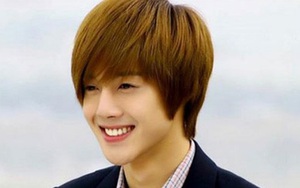 Mỹ nam Vườn sao băng Kim Hyun Joong từ hành hung bạn gái đến quỵt tiền nuôi con