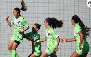 Huỳnh Như bị lật cổ chân, hứa sẽ sớm trở lại