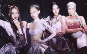 Dân tình bênh vực BLACKPINK trước loạt trang phục táo bạo gần đây