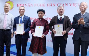 37 công trình, tác phẩm được trao Giải thưởng Văn nghệ dân gian năm 2022