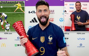 Giroud bắt chước Mbappe khi nhận giải cầu thủ hay nhất