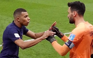 Cuộc nói chuyện 'bằng thừa' của Mbappe với Lloris