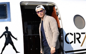 Ronaldo cùng bạn gái rời Qatar trên chuyên cơ 24 triệu USD