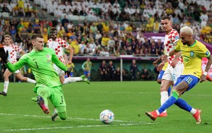 Cuộc đua Găng Vàng World Cup 2022: Livakovic hay Bounou sẽ được vinh danh?