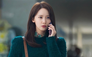 Chị đại Kim Hye Soo cùng 'đàn em thơ' chiếm spotlight màn ảnh Hàn 2022