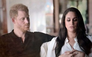 Harry - Meghan tự “giấu đầu hở đuôi”, bị lật tẩy thêm loạt chi tiết nói dối trái ngược hoàn toàn về chuyện tình cổ tích suốt bao năm