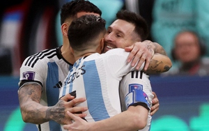 XEM LẠI màn đấu súng giữa Argentina và Pháp