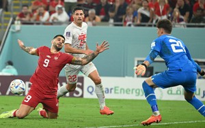 ĐIỂM NHẤN Serbia 2-3 Thụy Sỹ: Mitrovic và Vlahovic ghi bàn là chưa đủ
