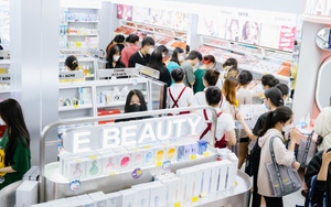 Khai trương cửa hàng mỹ phẩm concept Futuristic tiên phong tại Việt Nam