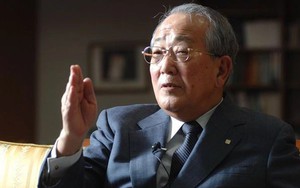 Nhiều người nhăm nhăm nhận thưởng Tết rồi nhảy việc, ông hoàng kinh doanh Nhật Bản nhắc nhở: ‘Kẻ yếu chỉ giỏi nói, kẻ mạnh nhất định kiên trì”
