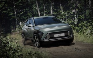 Hyundai Kona N-Line lộ diện: Ghế da lộn, cản trước hầm hố như siêu SUV Urus