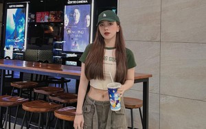 Người yêu Hoàng Đức khoe ‘cô đơn’ trong ngày Noel