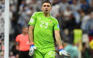 Cựu tuyển thủ Pháp: 'Hành động của Martinez thật ngốc nghếch'