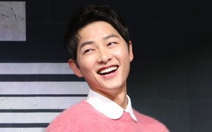 Song Joong Ki chính thức xác nhận việc đang hẹn hò với một cô gái ngoại quốc