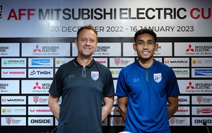 Mano Polking ngại HLV Philippines vì từng làm việc ở Thai League