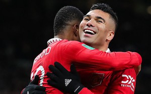 Casemiro được CĐV MU gọi là 'quái vật' sau màn trình diễn trước Nottingham Forest