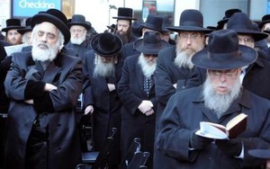 Người Do Thái giàu có bậc nhất vì họ 'lăn xả' để kiếm tiền: Tha phương để làm 'doanh nhân thế giới', khai thác triệt để 2 thứ để làm giàu