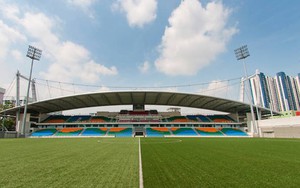 Bao giờ Việt Nam có sân cỏ nhân tạo như Singapore?