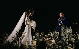 Danh hài Xuân Hinh nghẹn ngào đưa con gái vào lễ đường