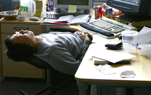 Cái giá của thu nhập cao: Chẳng có thời gian tiêu tiền vì sức khỏe và thời gian đã bị vắt kiệt ở nơi làm việc