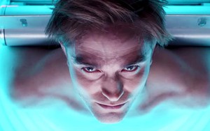 Đạo diễn 'Parasite' tái xuất với bom tấn giả tưởng giật gân 'Mickey 17'