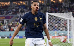 Kyle Walker: 'Tôi sẽ không trải thảm đỏ chào đón Mbappe'