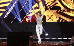 DJ Bassjackers cùng Diva Hồng Nhung mở kết nối bất ngờ trong đại tiệc âm nhạc lớn nhất năm tại Nha Trang