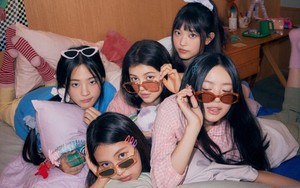 NewJeans vượt mặt BLACKPINK, san bằng kỷ lục với tiền bối SNSD, BTS trên các bảng xếp hạng âm nhạc