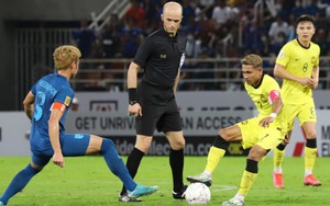 Thái Lan 3-0 Malaysia: Việt Nam gọi, Thái Lan trả lời