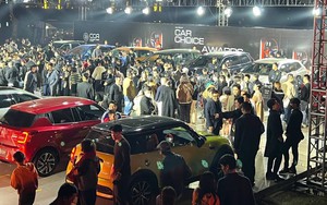 Hơn 1.000 người chen chúc xem xe thắng giải Car Choice Awards 2022