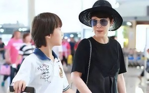 Nữ diễn viên nổi tiếng rủ con đi chơi, cậu bé chỉ nói 1 câu mà dân tình khen hết lời: Đứa trẻ này quá ngoan, tương lai sẽ tươi sáng