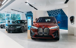 BMW bán chạy hơn Mercedes-Benz: Xe điện hút khách gấp đôi năm trước