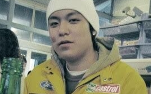 Nam idol đình đám từng suýt bị công ty từ chối vì ngoại hình, nhờ giảm cân mà "lột xác" trở thành mỹ nam hàng đầu Kpop!