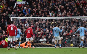 Kết quả MU 2-1 Man City: Rashford tỏa sáng, 'Quỷ đỏ' ngược dòng ngoạn mục