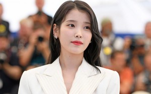 Ngay khi công khai bạn trai, IU ủng hộ 10 triệu won cho người nghèo