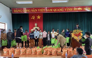 Hồ Tấn Tài cùng gia đình làm thiện nguyện dịp tết 2023