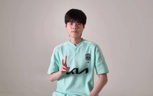 Deft tỏ ra ngán ngẩm khi Lucian - Nami tiếp tục thống trị meta