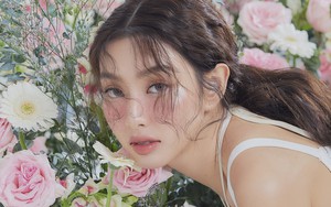 Thùy Tiên tung bộ ảnh ngọt ngào đầu năm, khoe trọn vẻ đẹp chuẩn nàng thơ