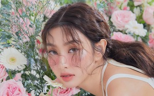 Thùy Tiên đọ sắc Thiên Ân với bộ ảnh nàng thơ trong veo đầu năm