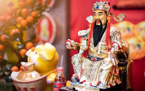 Ngày vía Thần Tài nên mua loại vàng nào để cả năm đong đầy tài lộc, tấn lộc an danh, vạn sự may mắn?