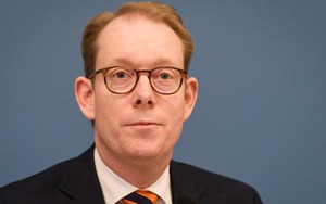 Thụy Điển tạm dừng tiến trình xin gia nhập NATO