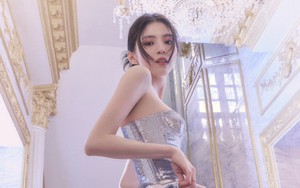 Han So Hee tỏa sáng với nhan sắc cùng thân hình cực phẩm