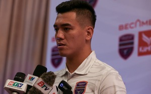 Tiến Linh lo lắng cho người sẽ thay thế HLV Park Hang-seo